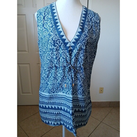 Gap Blouse Women’s Size Medium  V Neck Sleeveless Floral Blue Bohemian Peasant - Picture 1 of 14